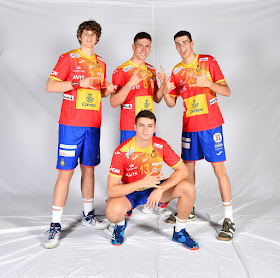 HISPANOS JUVENILES