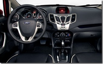 2011_ford_fiesta17_cd_gallery