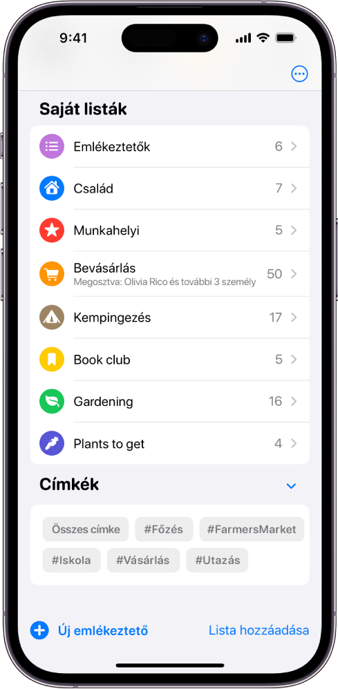 A képernyőn számos különböző lista látható az Emlékeztetők appban. A Címkeböngésző a képernyő alján jelenik meg.