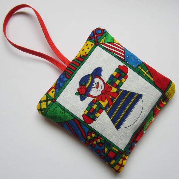 Christmas Snowman Lavender Bag with Hanging Loop. Christmas Decoration.