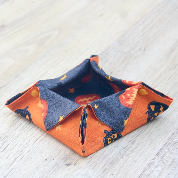 Fabric storage box with Pumpkins and Stars