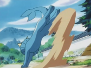 Vaporeon usando ataque arena.