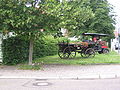 Historischer Ackerwagen in der Dorfmitte