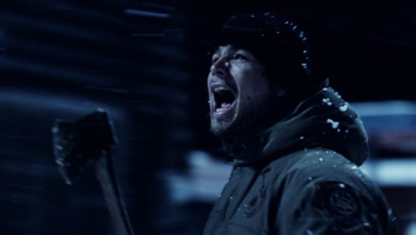 Josh Hartnett in 30 Days of Night (2007)