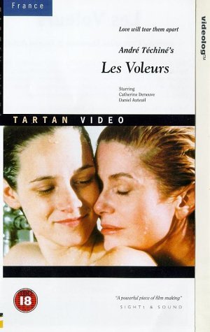 Catherine Deneuve and Laurence Côte in Les voleurs (1996)