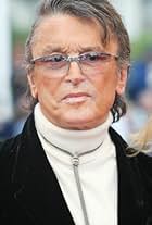 Robert Evans at an event for The Kid Stays in the Picture (2002)