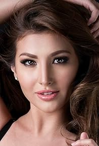 Primary photo for Nathalie Hart