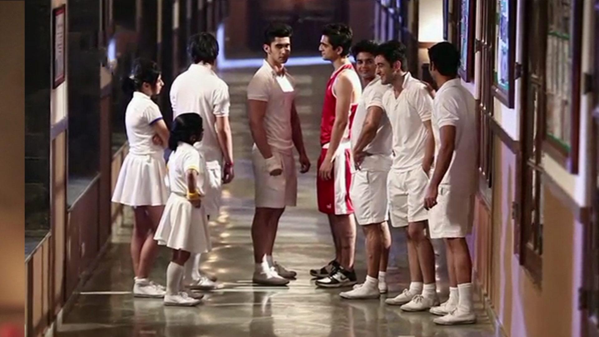 Sahnil Bhatnagar, Anshuman Malhotra, Anand Agarwal, Lakshya, Juhi Aslam, Sanaya Pithawalla, and Ashwini Koul in MTV Warrior High (2015)