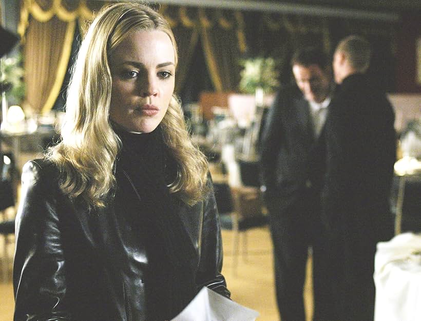 Quentin Tarantino, Melissa George, and David Anders in Alias (2001)