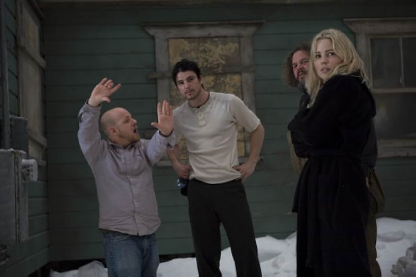 Josh Hartnett, Mark Boone Junior, Melissa George, and David Slade in 30 Days of Night (2007)