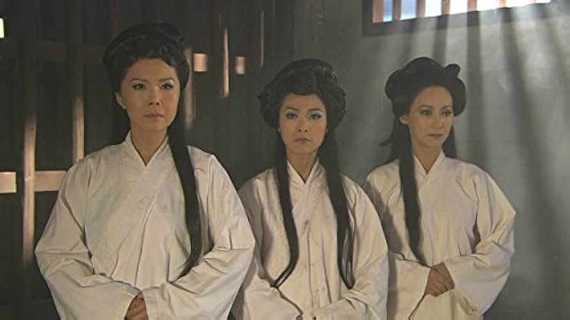 Kara Ying Hung Wai, Michelle Yim, and Susanna Kwan in Gong sum gai (2009)