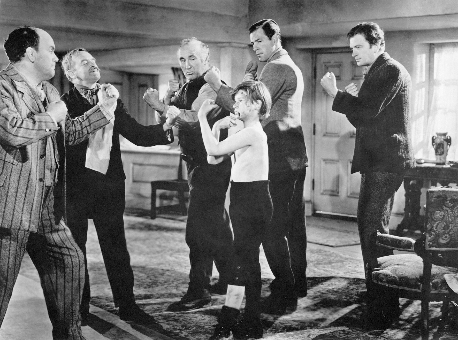 Roddy McDowall, Donald Crisp, Barry Fitzgerald, Richard Fraser, John Loder, and Rhys Williams in How Green Was My Valley (1941)