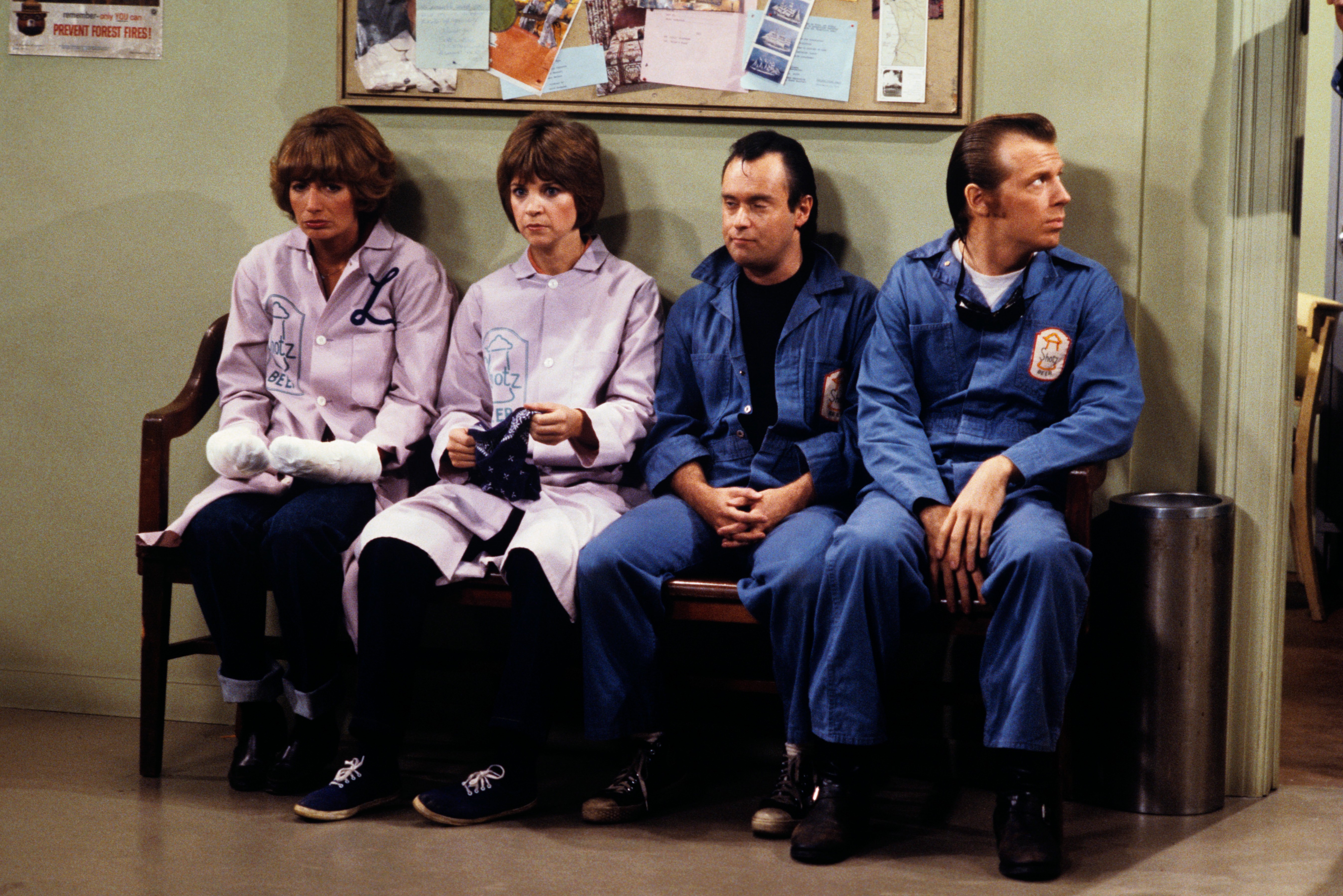 Penny Marshall, David L. Lander, Michael McKean, and Cindy Williams in Laverne & Shirley (1976)