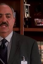 Miguel Sandoval in Medium (2005)