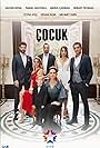 Nazan Kesal, Ismail Hacioglu, Ceyda Ates, Serhat Teoman, Merve Çagiran, and Kenan Acar in Çocuk (2019)