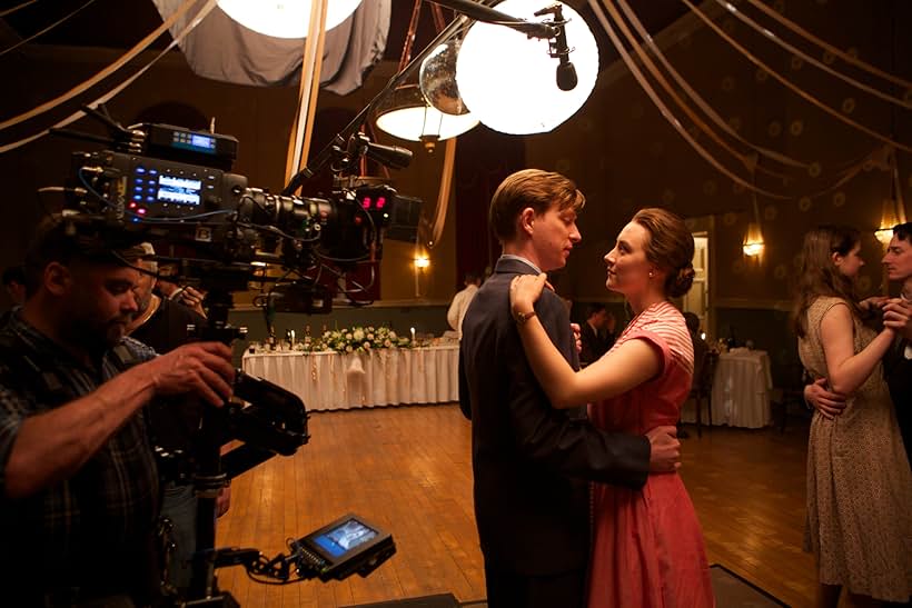 Saoirse Ronan and Domhnall Gleeson in Brooklyn (2015)