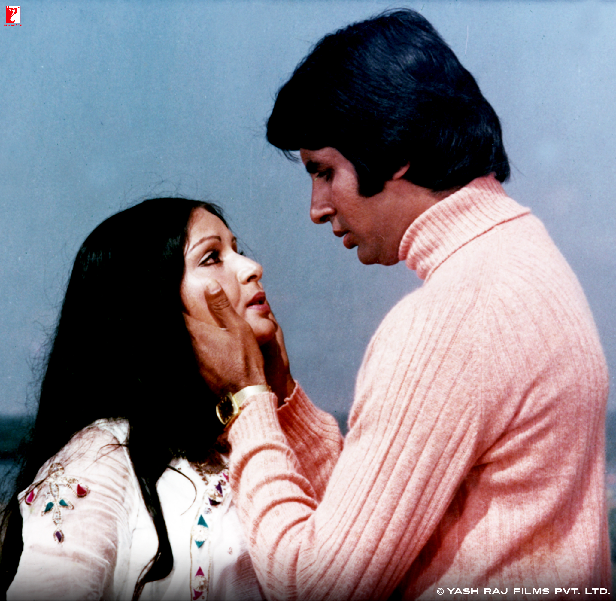 Amitabh Bachchan and Rakhee Gulzar in Kabhie Kabhie (1976)