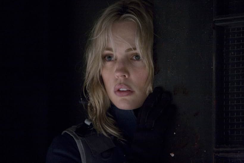 Melissa George in 30 Days of Night (2007)