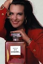 Chanel No. 5: Monuments