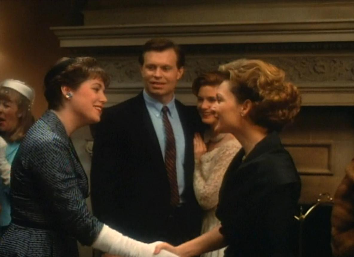 Stephanie Zimbalist, Jeff Young Lewis, Pamela Reed, and Libby Whittemore in Caroline? (1990)