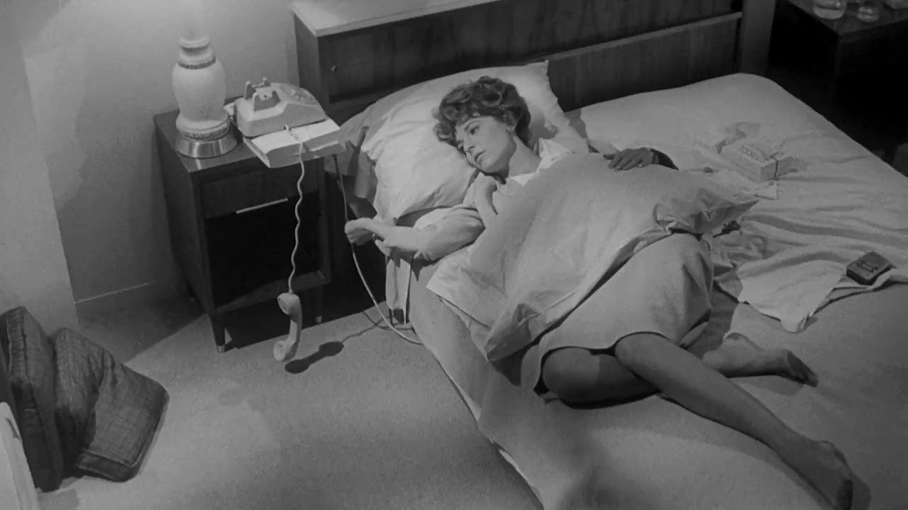 Anne Bancroft in The Slender Thread (1965)