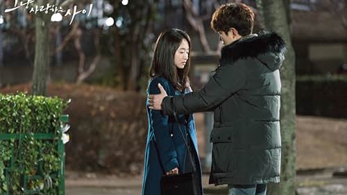 Lee Jun-ho and Won Jin-ah in Geunyang Saranghaneun Sai (2017)