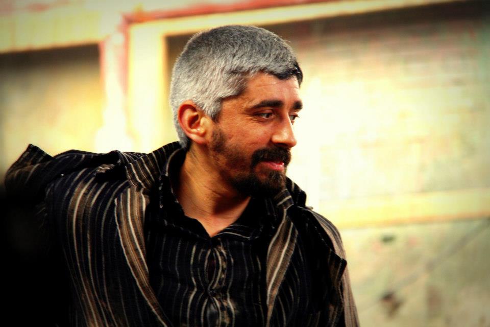 Asil Buyukozcelik in Subat (2012)