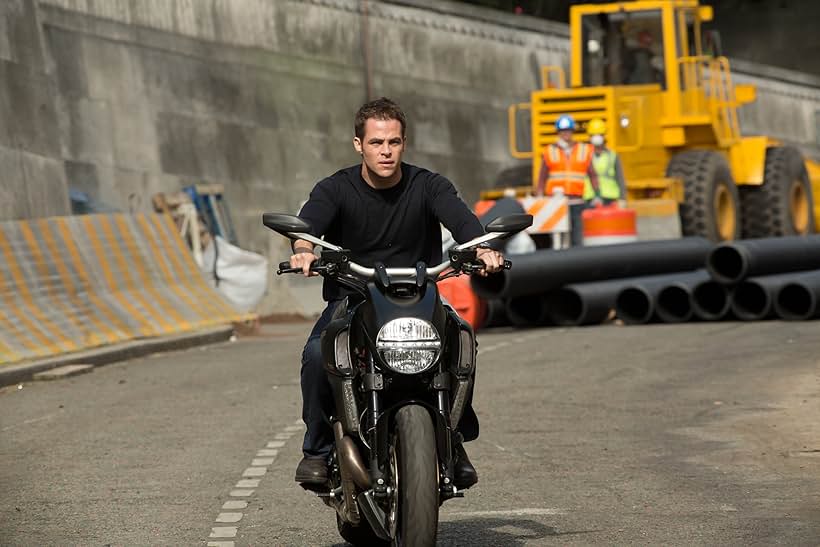 Chris Pine in Jack Ryan: Shadow Recruit (2014)