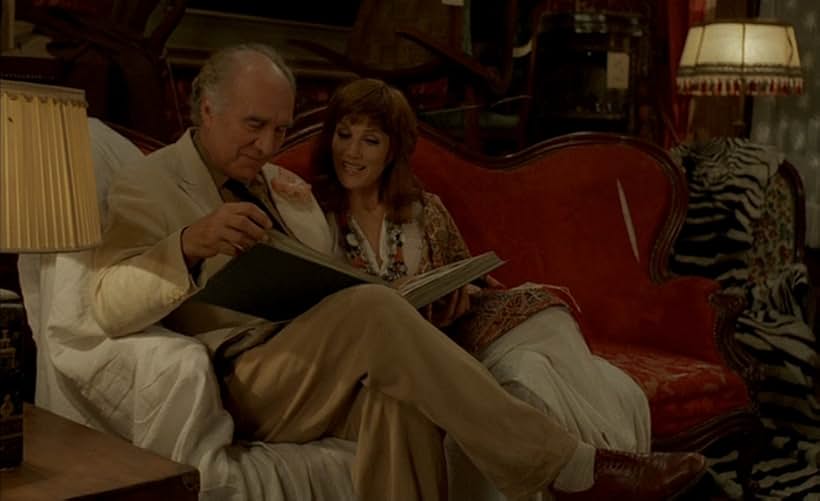 Michel Piccoli and Harriet Walter in Milou en mai (1990)