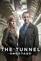 Stephen Dillane and Clémence Poésy in The Tunnel (2013)