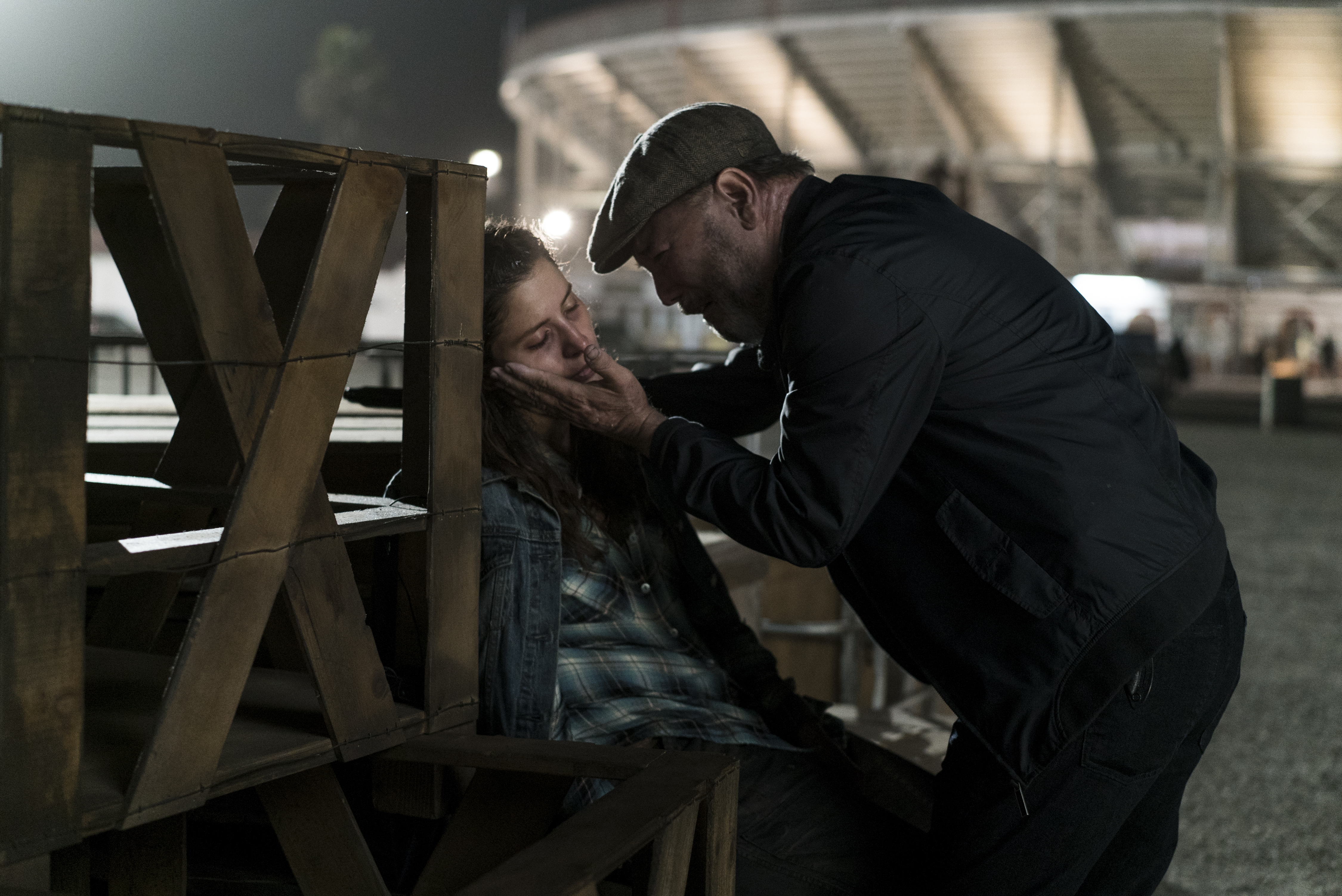 Rubén Blades and Mercedes Mason in Fear the Walking Dead (2015)