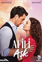 Burcu Özberk and Caglar Ertugrul in Afili Ask (2019)