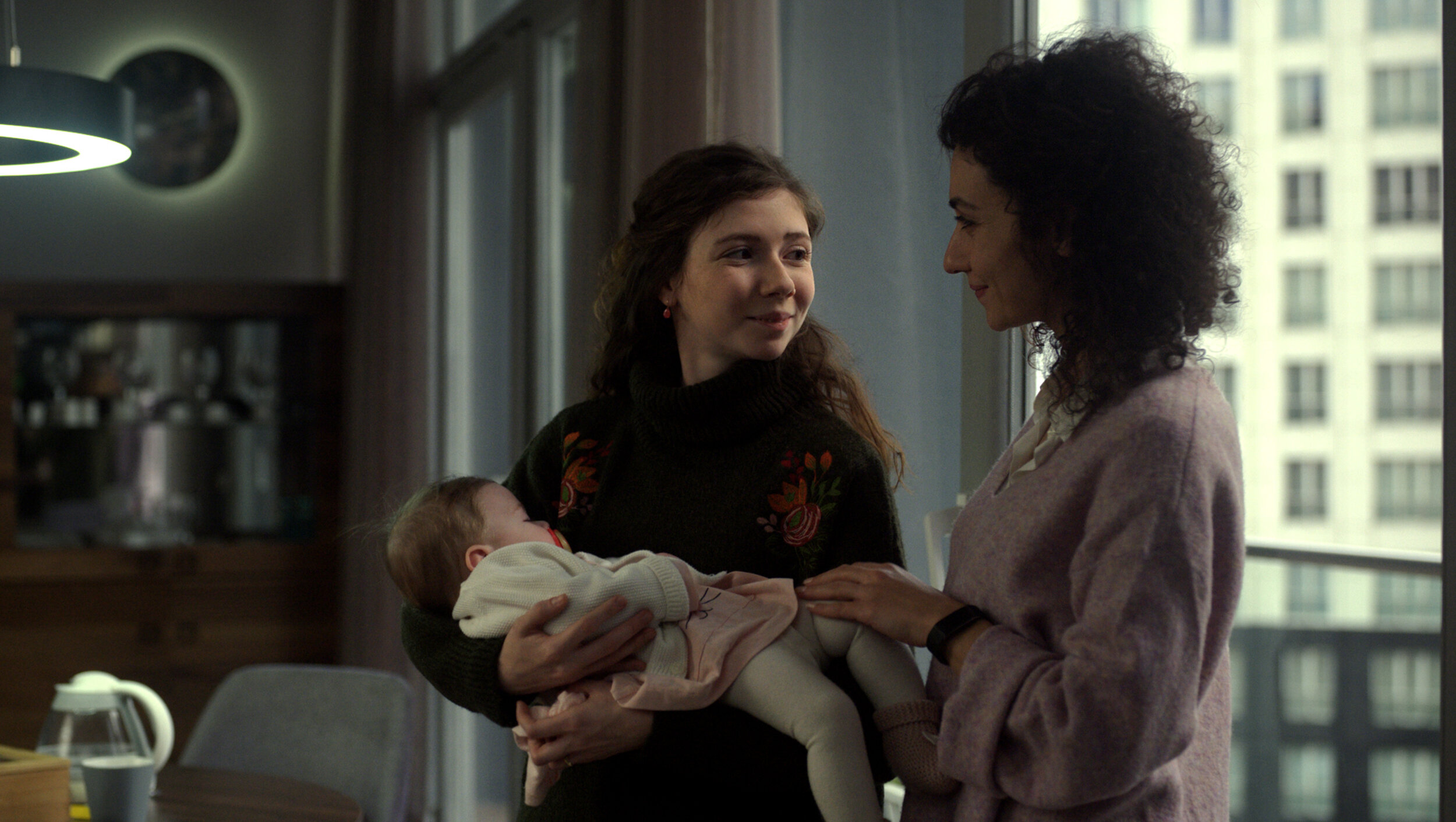 Almina Kavci, Ece Yüksel, and Kübra Kip in Baglilik Asli (2019)