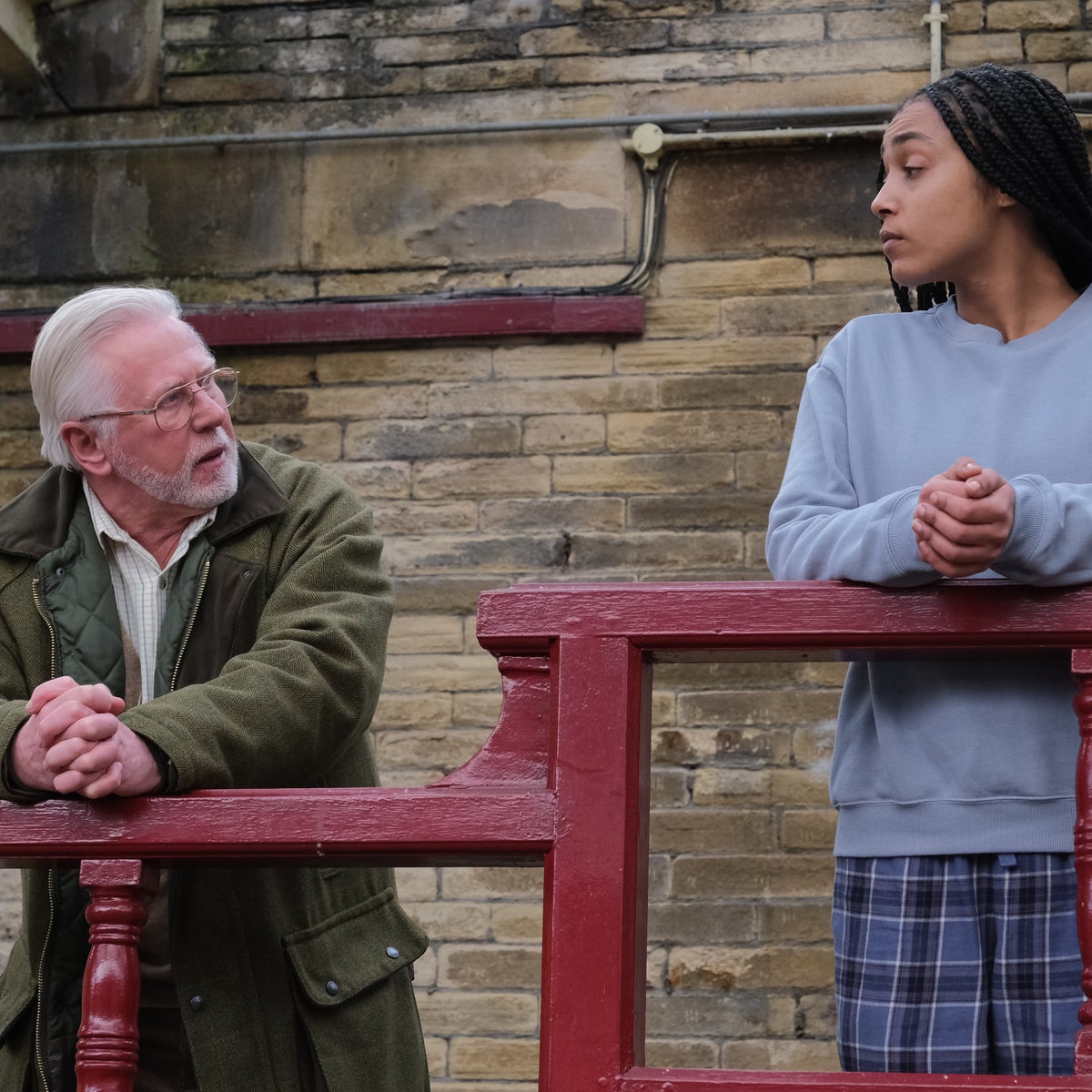 Phil Davis and Jasmine Jobson in Platform 7 (2023)