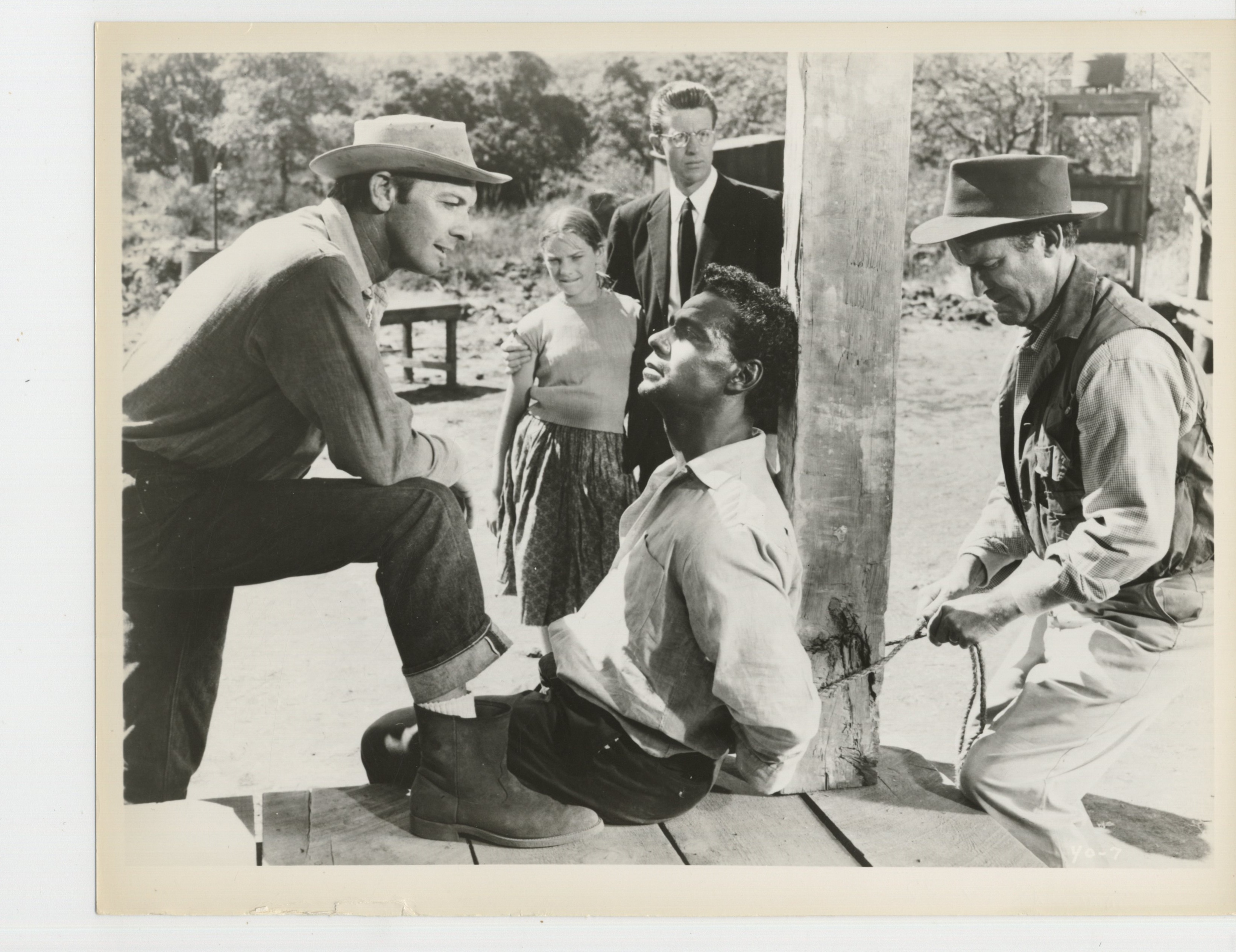 Claudio Brook, Crahan Denton, Bernie Hamilton, Key Meersman, and Zachary Scott in The Young One (1960)