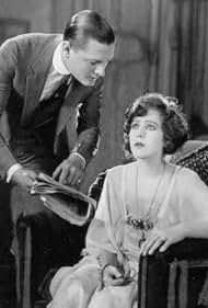 Jewel Carmen and Kenneth Harlan in Nobody (1921)