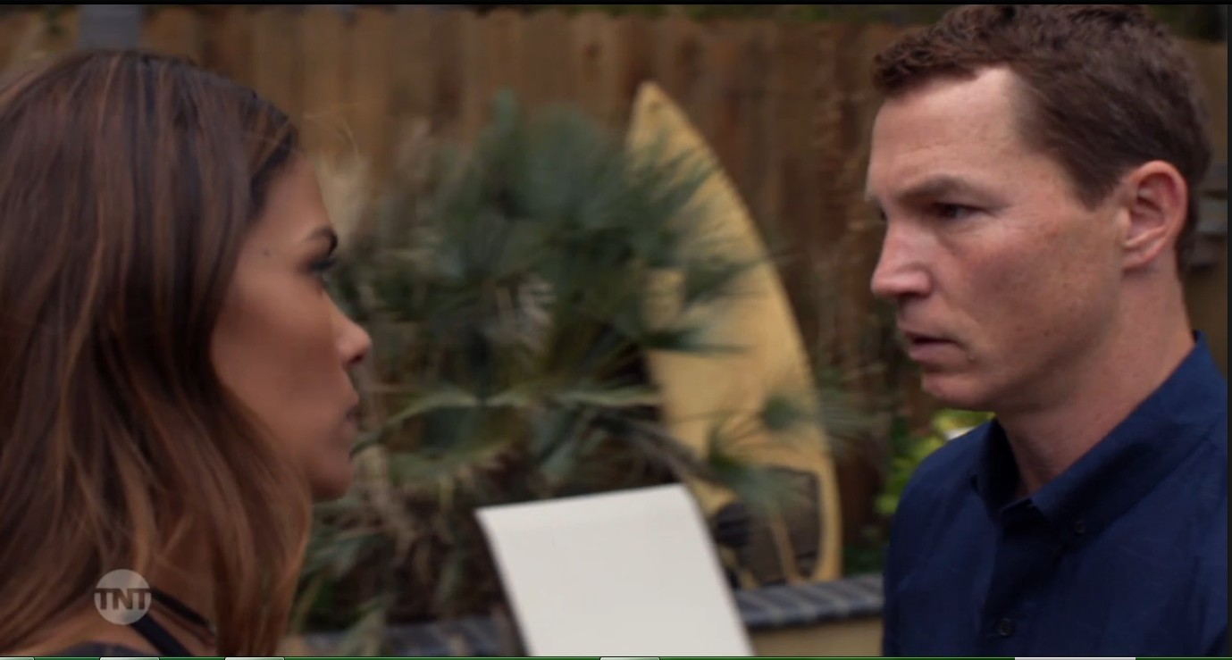 Shawn Hatosy and Daniella Alonso in Animal Kingdom (2016)