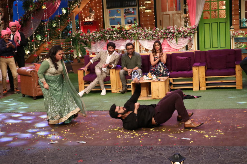 Anees Bazmee, Anil Kapoor, Arjun Kapoor, Ileana D'Cruz, and Bharti Singh in The Kapil Sharma Show (2016)