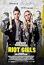 Munro Chambers, Paloma Kwiatkowski, Madison Iseman, and Evan Marsh in Riot girls - Ragazze ribelli (2019)