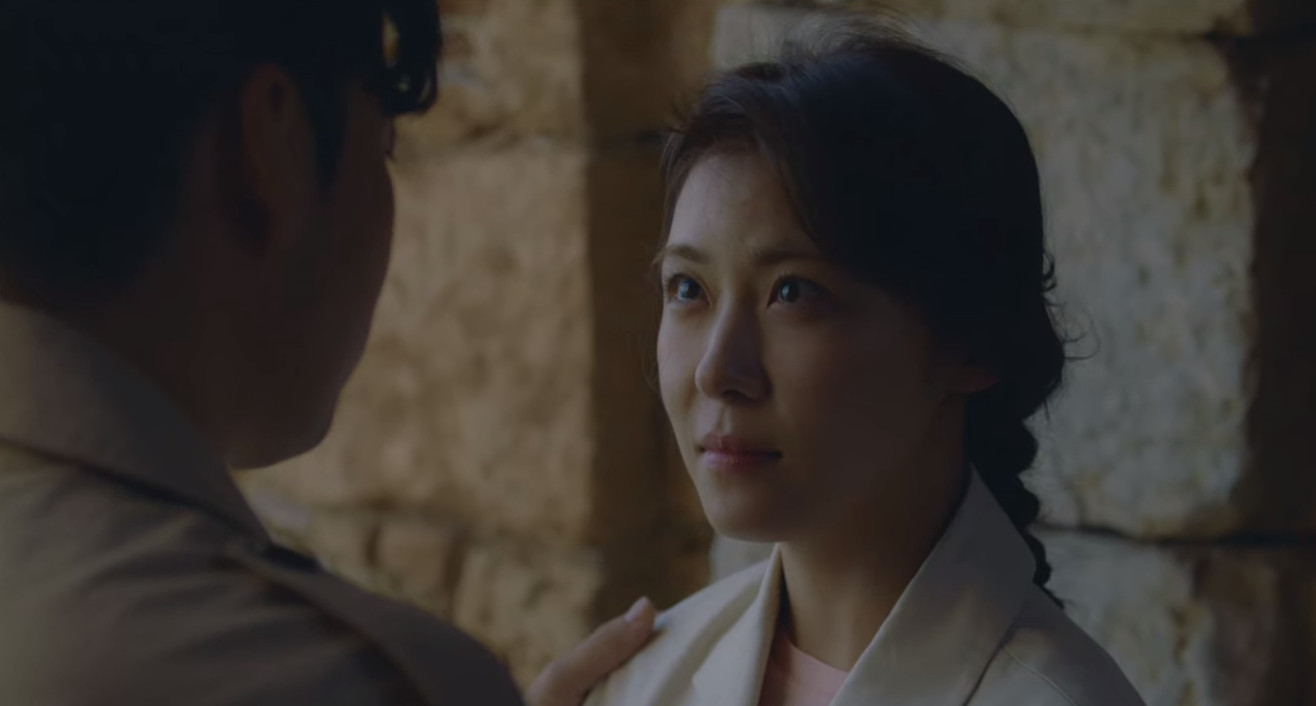 Ha Ji-Won and Yoon Kyesang in Chocolate (2019)