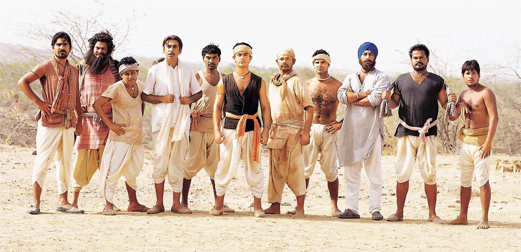 Aamir Khan, Javed Khan Amrohi, Akhilendra Mishra, Rajesh Vivek, Shri Vallabh Vyas, Raghubir Yadav, Raj Zutshi, Amin Hajee, Aditya Lakhia, Dayashankar Pandey, and Yashpal Sharma in Lagaan: Once Upon a Time in India (2001)