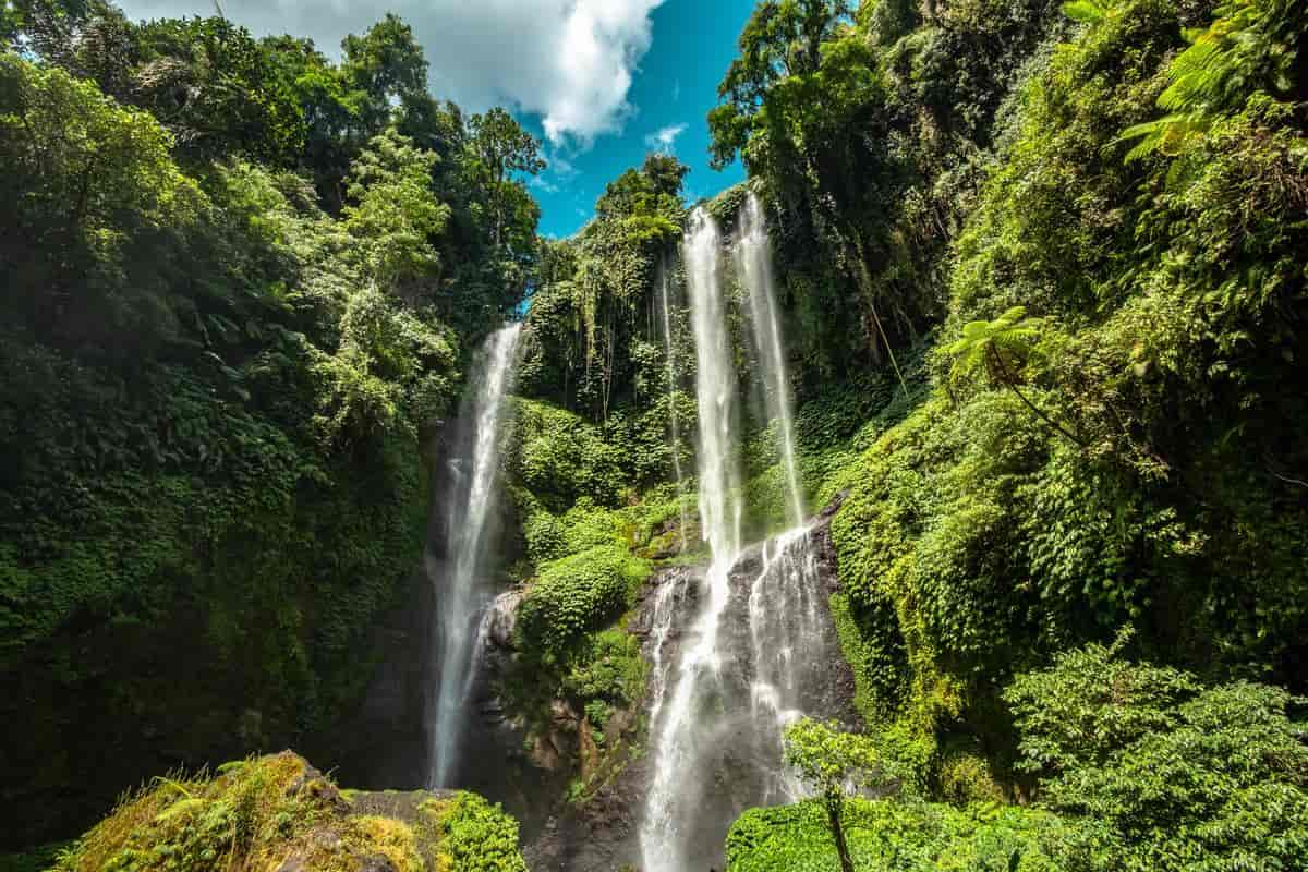 Fossefall i Indonesia