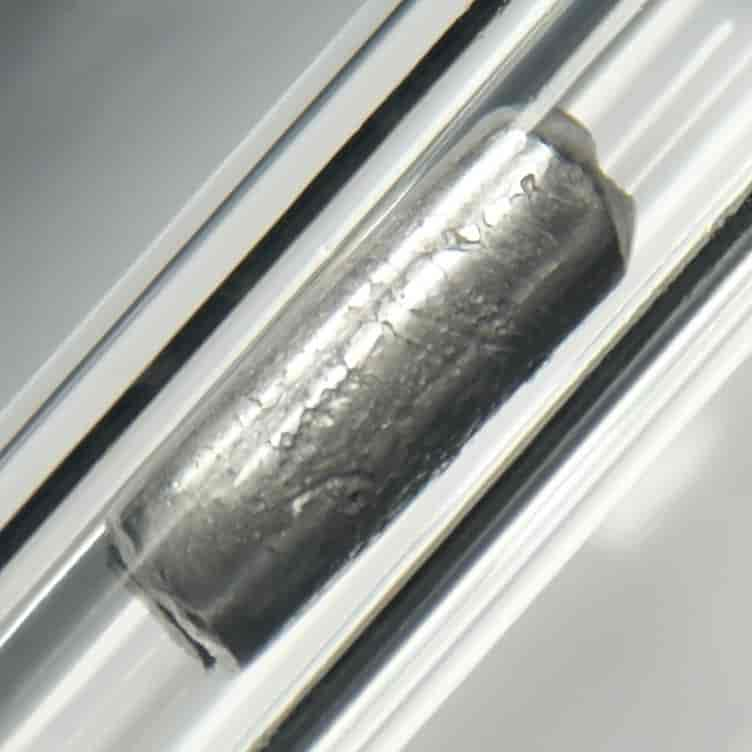 Metallisk thallium