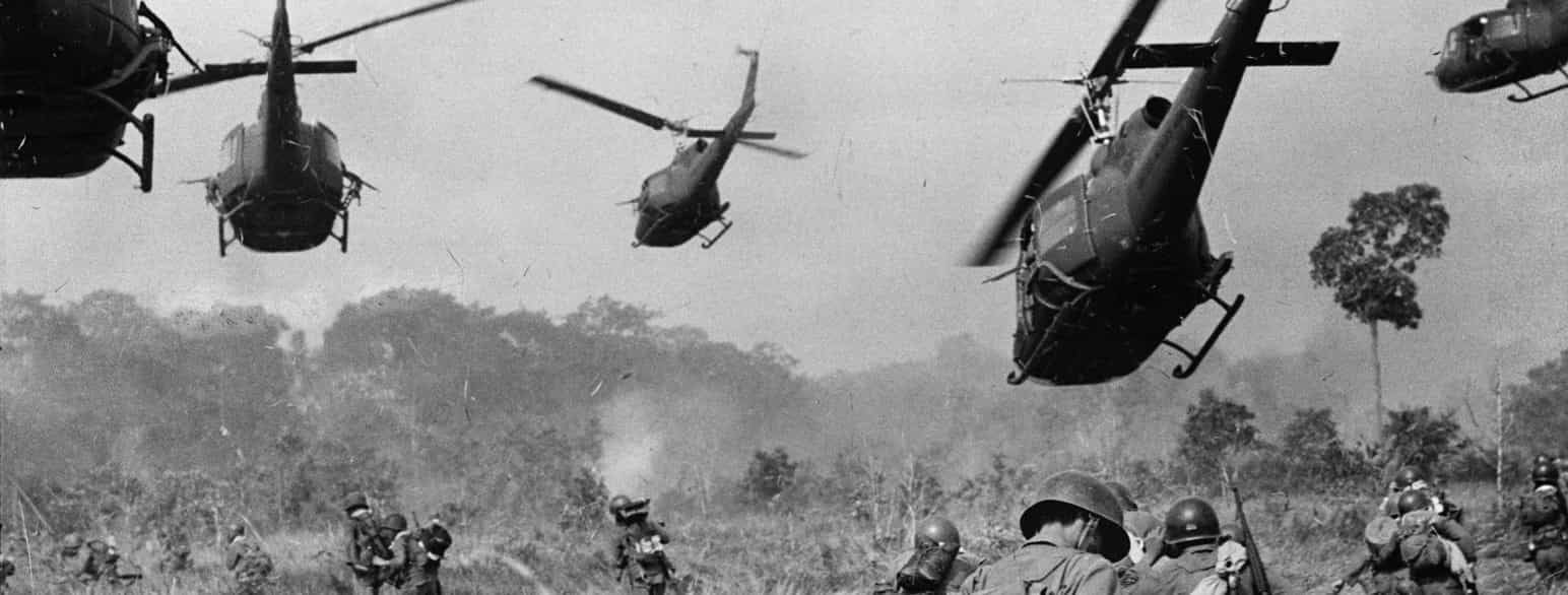 Vietnamkrigen, amerikansk bombing i mars 1965