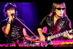 B'z×WOWOW放送記念レビュー第3弾｜変わり続ける音楽業界の中で貫く“攻めの姿勢”