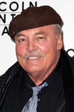 Stacy Keach.jpg