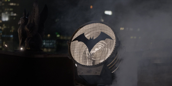 Bat-Signal (Earth-Prime)