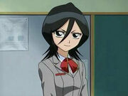 Rukia com o uniforme da academia