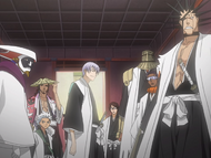 Aizen and the other captains are alerted to the presence of intruders in the Seireitei.