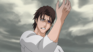 Aizen loses his new powers.